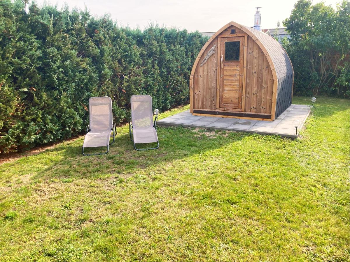 Lehmhaeuschen Mit Sauna Tangermünde Esterno foto